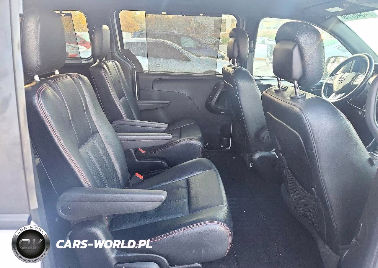 2017 Dodge Grand Caravan Gt VIN:2C4RDGEG3HR698826 - 10