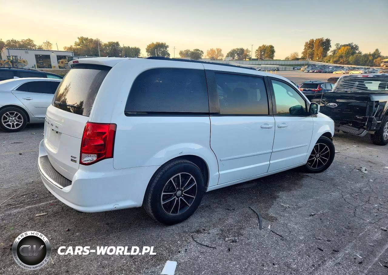 2017 Dodge Grand Caravan Gt VIN:2C4RDGEG3HR698826 - 3