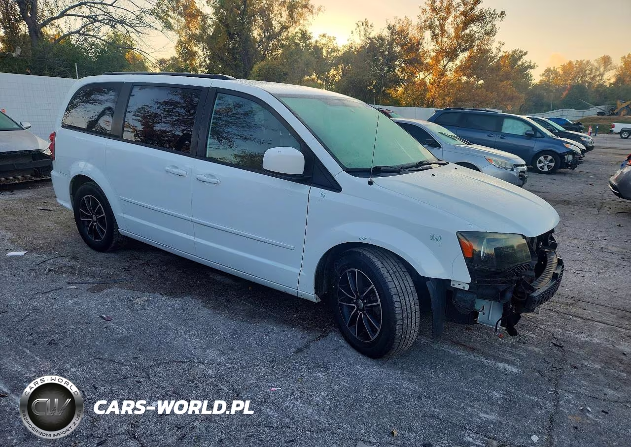 2017 Dodge Grand Caravan Gt VIN:2C4RDGEG3HR698826 - 4