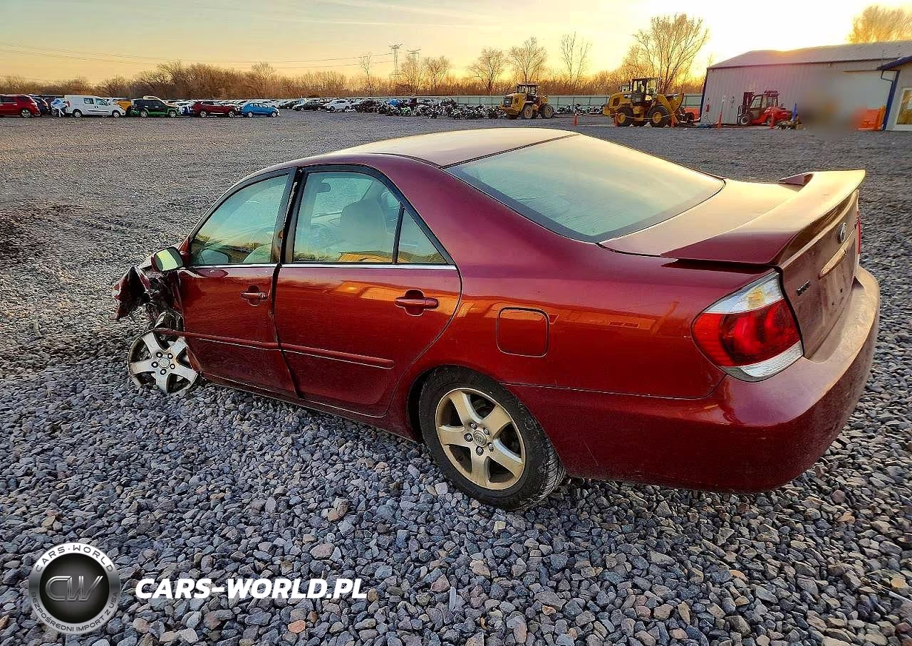 2005 Toyota Camry VIN:4T1BE32K65U074450 - 2