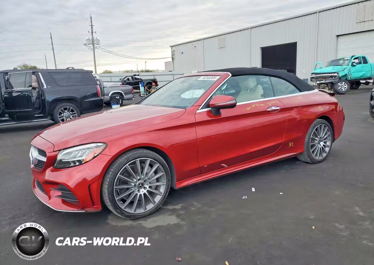 2019 Mercedes-Benz C 300