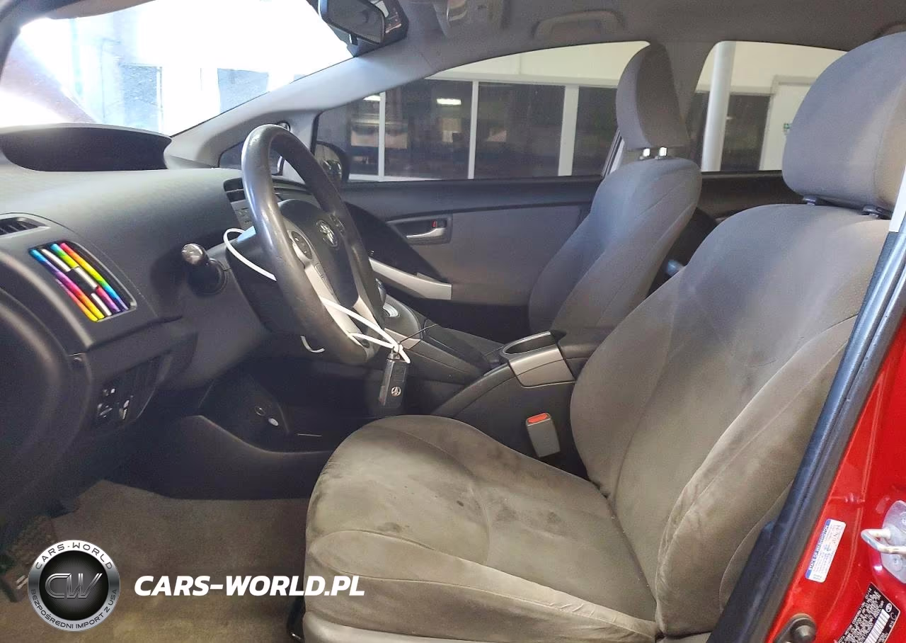 2014 Toyota Prius Three VIN:JTDKN3DU1E1793500 - 7