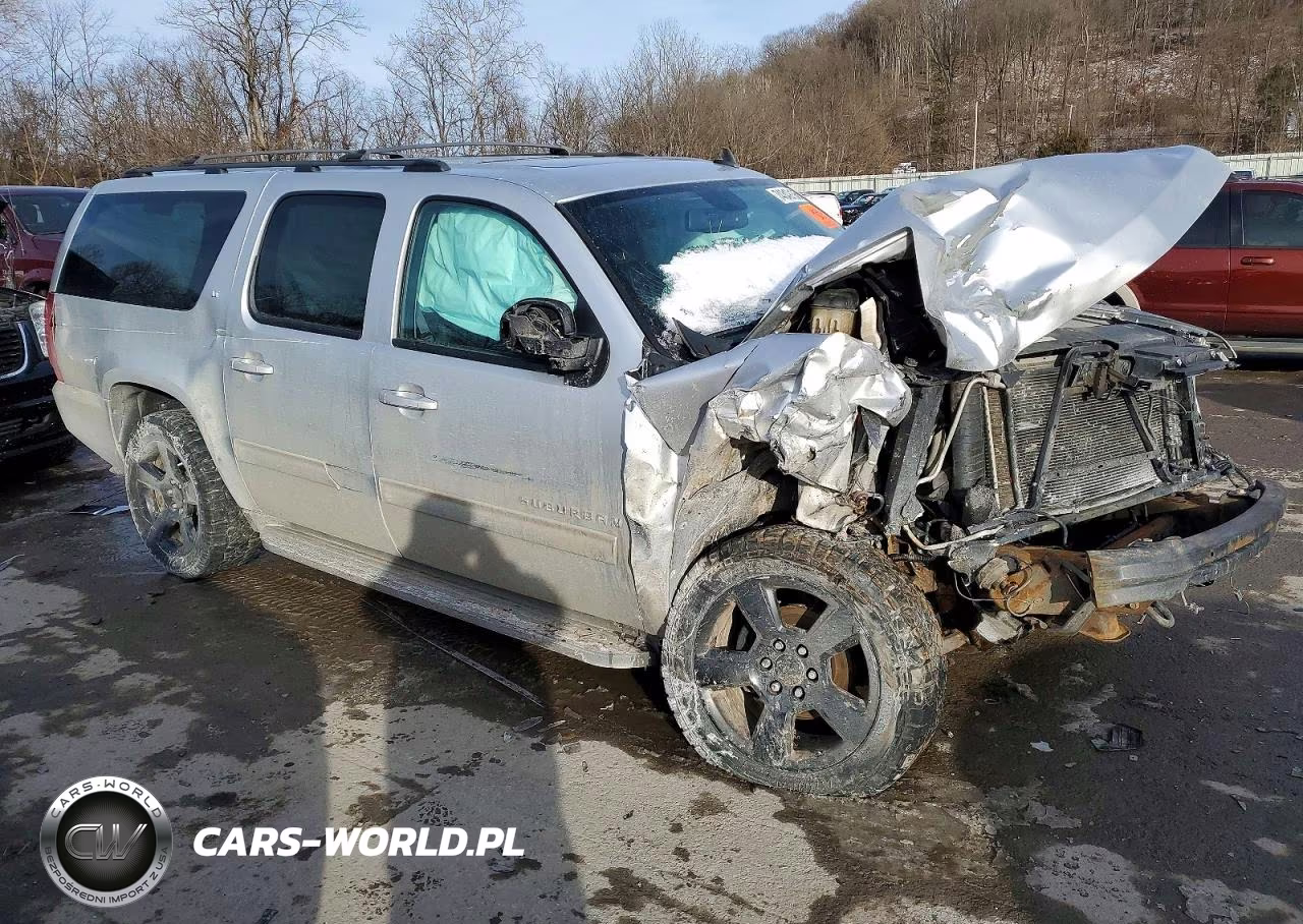 2014 Chevrolet Suburban K1500 Lt VIN:1GNSKJE71ER136470 - 4