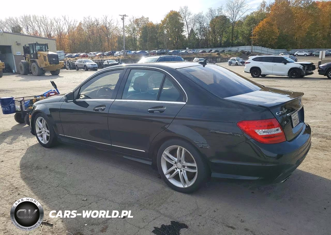 2014 Mercedes-Benz C 250 VIN:WDDGF4HB0ER315531 - 2