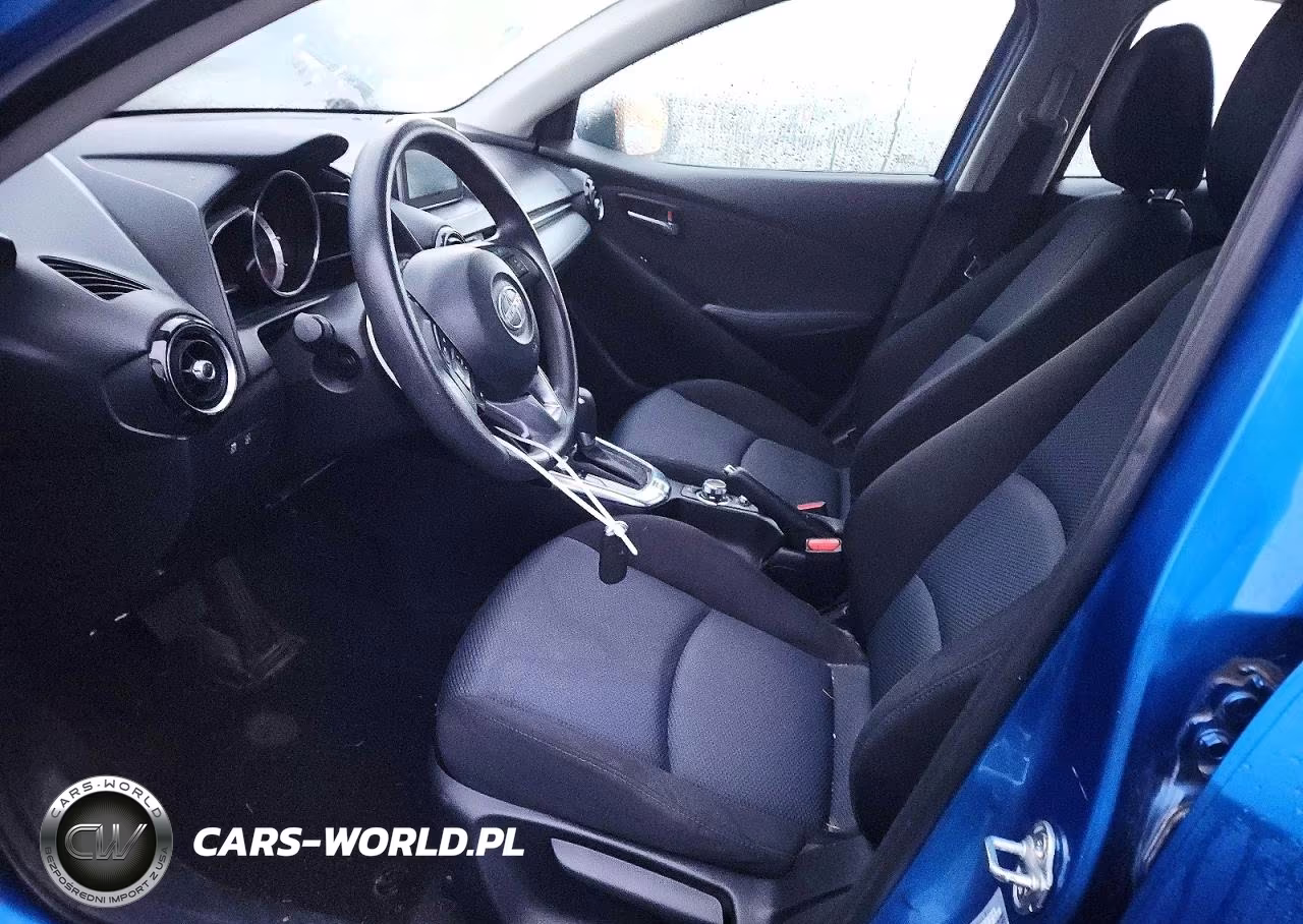 2016 Scion Ia Base VIN:3MYDLBZV3GY128916 - 7