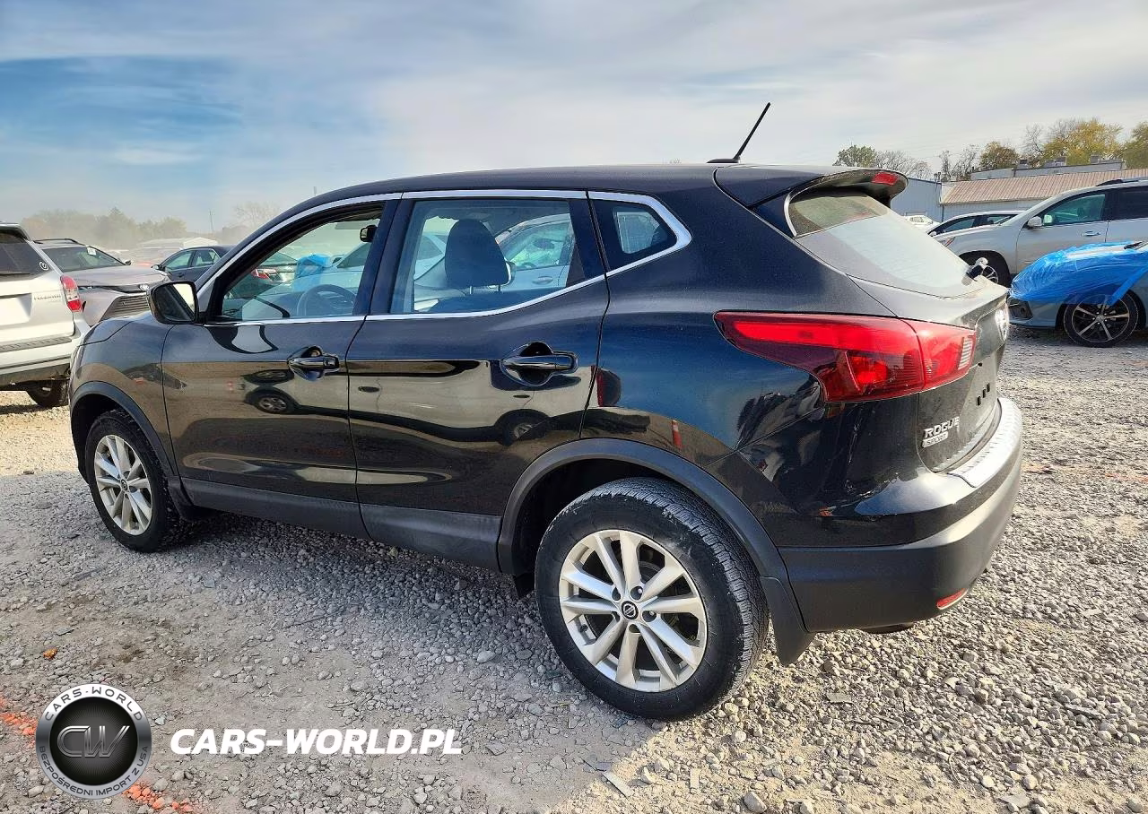 2019 Nissan Rogue Sport S VIN:JN1BJ1CR7KW353327 - 2