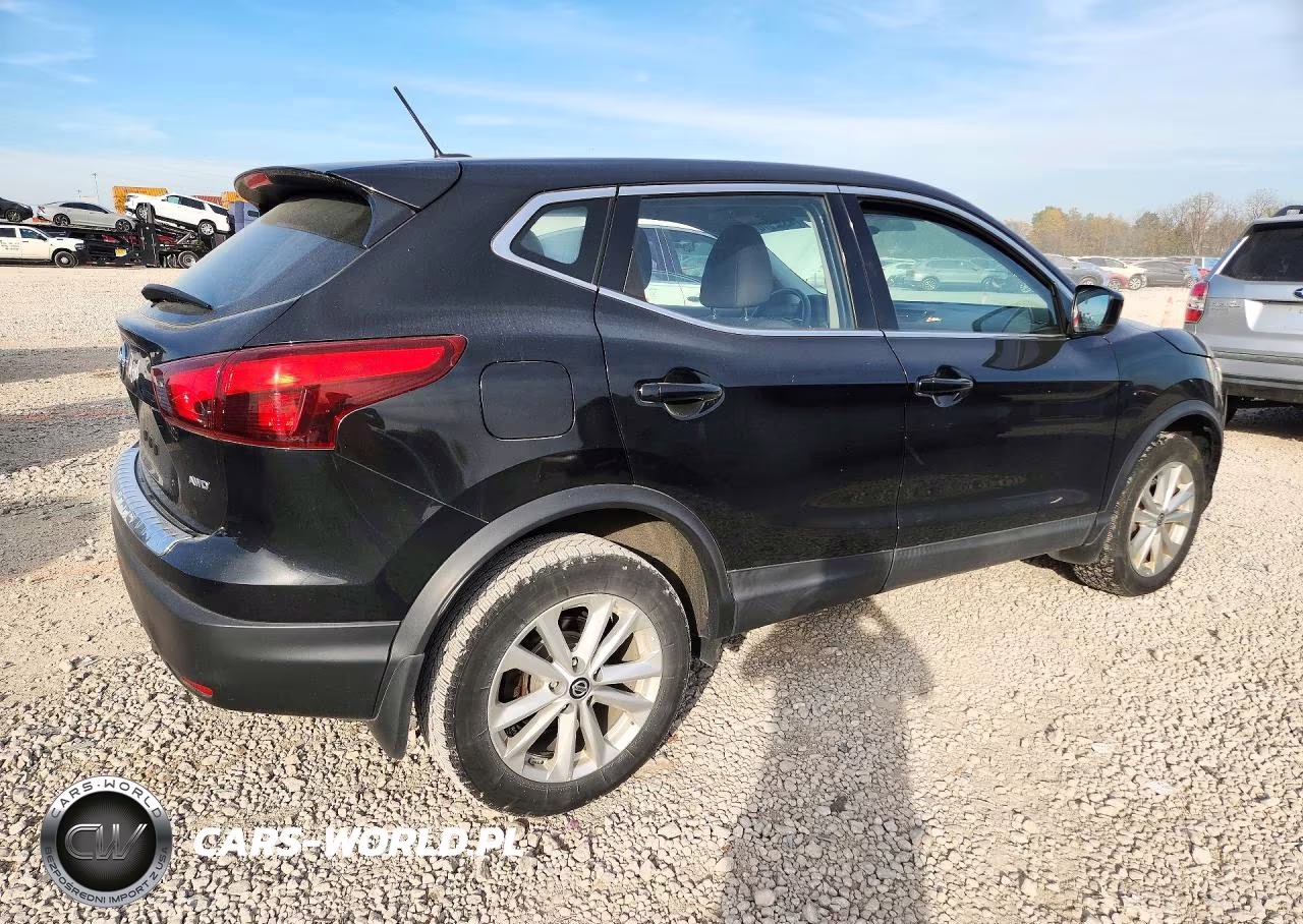 2019 Nissan Rogue Sport S VIN:JN1BJ1CR7KW353327 - 3