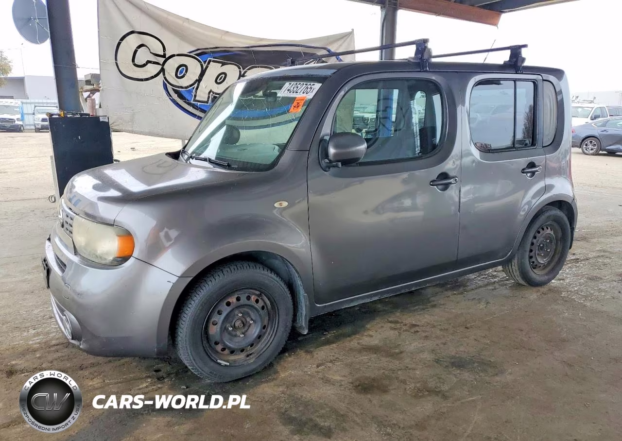 2013 Nissan Cube S
