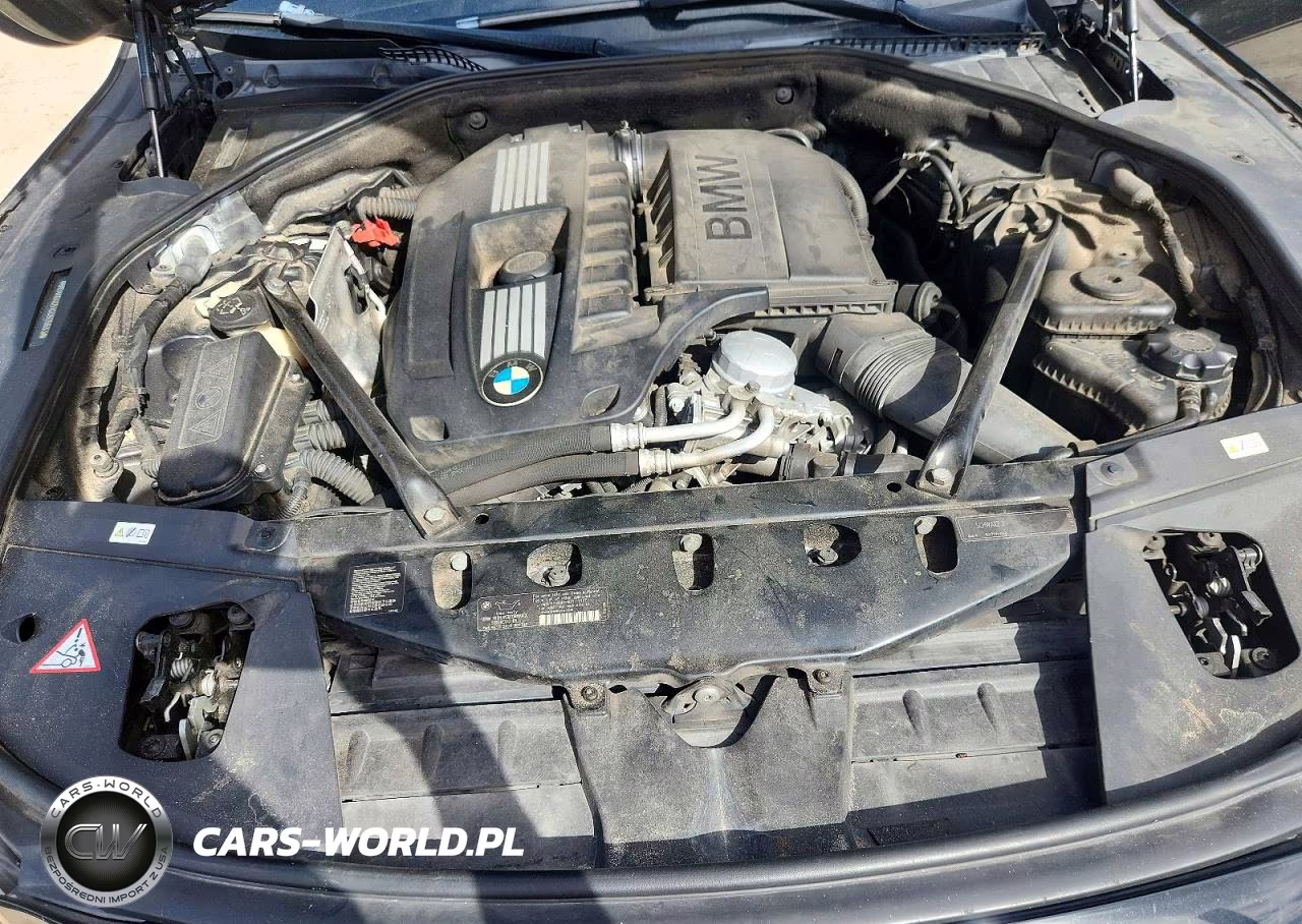 2012 BMW 740 Li VIN:WBAKB4C51CC575533 - 11