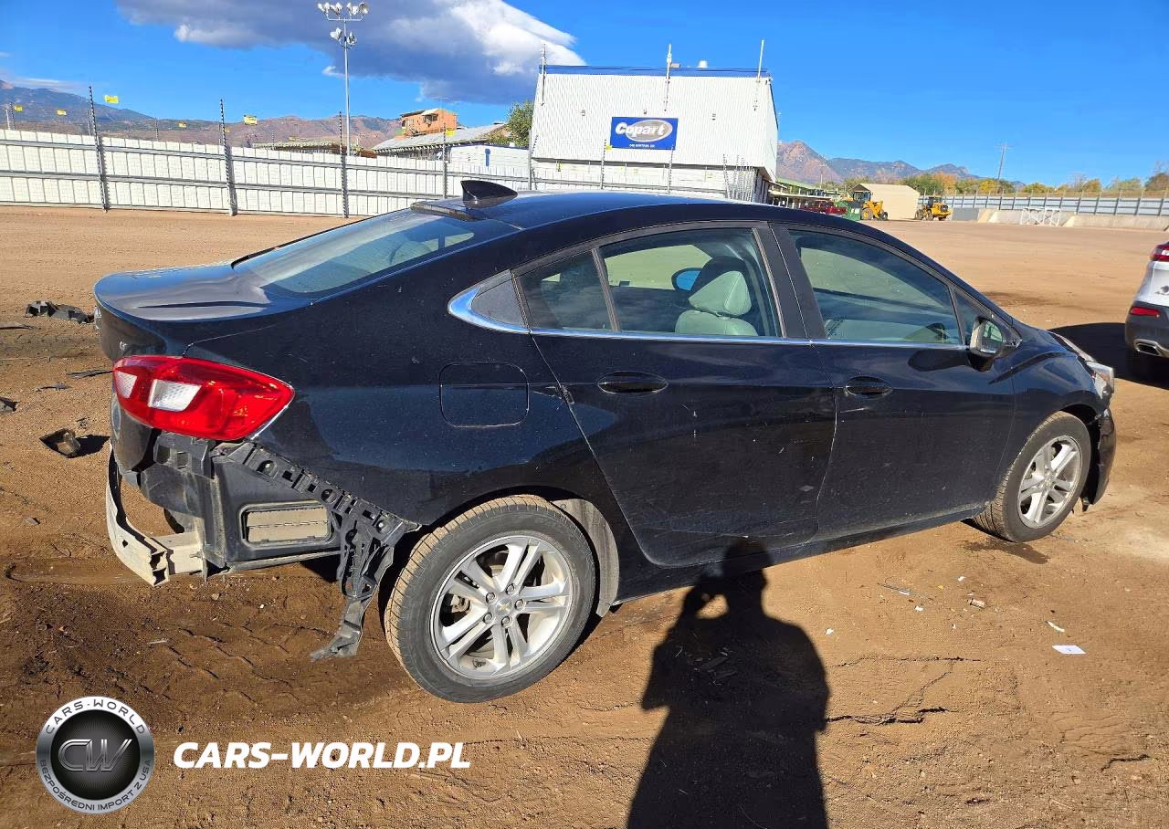 2016 Chevrolet Cruze Lt VIN:1G1BE5SM7G7260011 - 3
