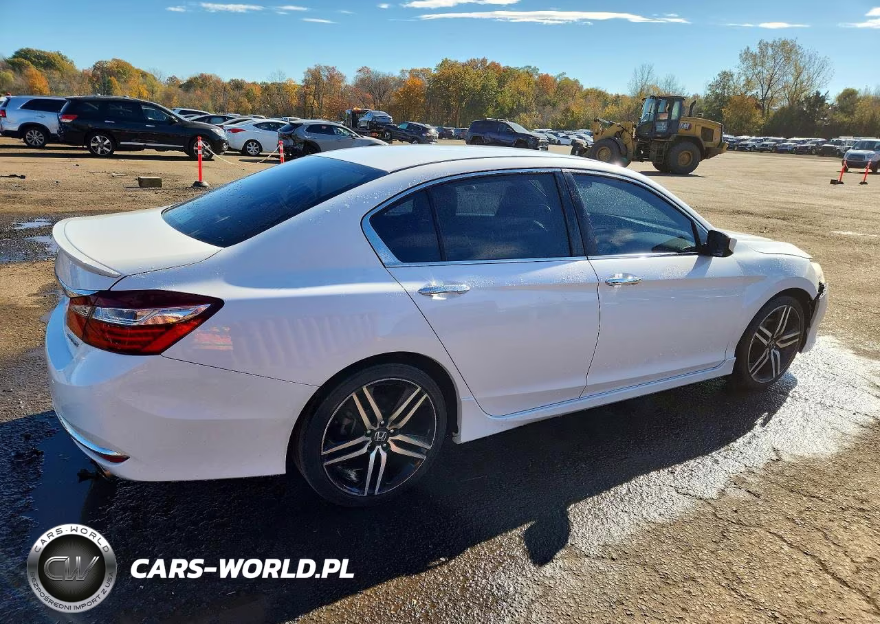 2016 Honda Accord Sport VIN:1HGCR2F55GA195648 - 3