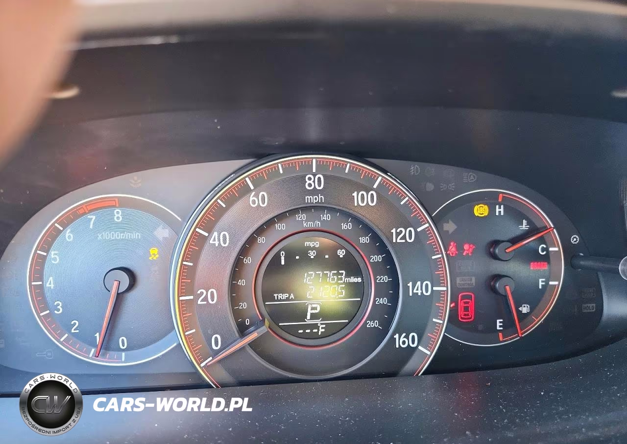 2016 Honda Accord Sport VIN:1HGCR2F55GA195648 - 9