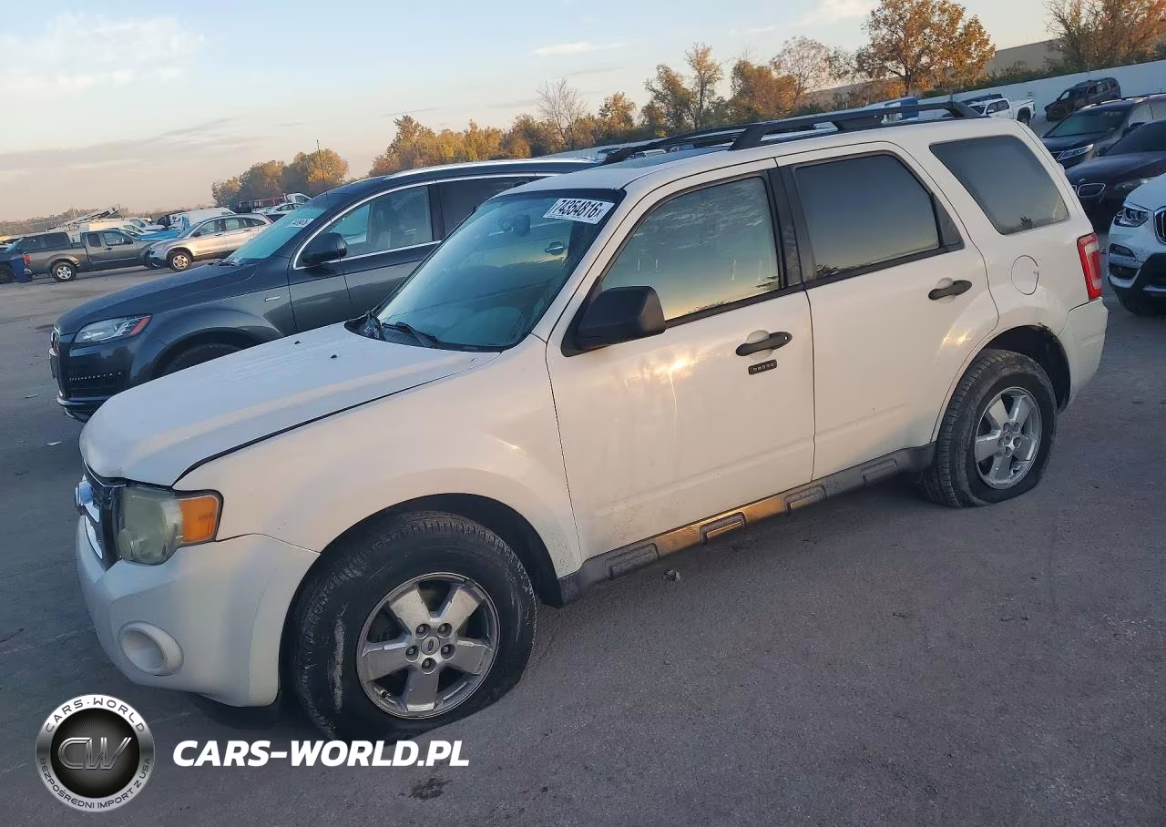 2011 Ford Escape Xlt VIN:1FMCU0D75BKA13788 - 1