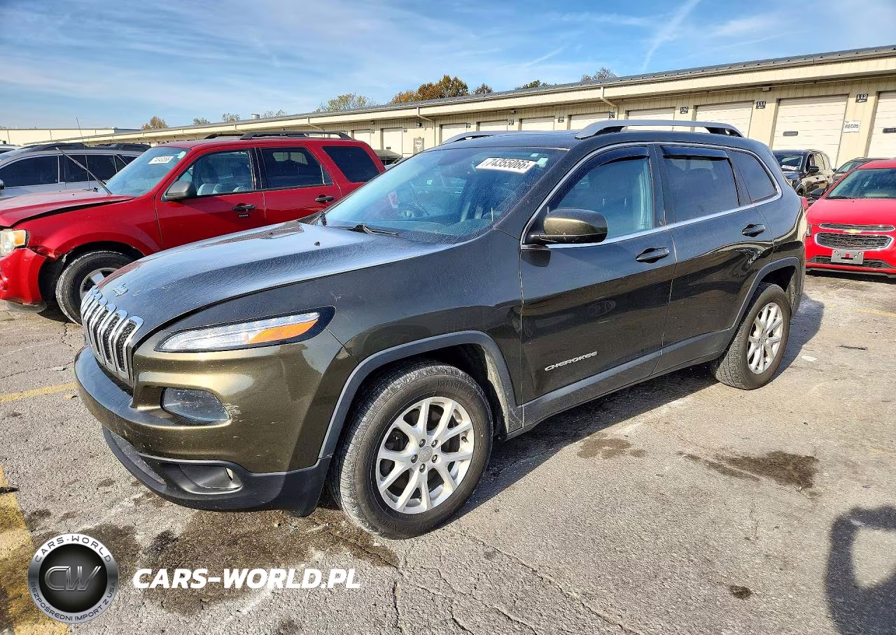 2015 Jeep Cherokee Latitude VIN:1C4PJMCB7FW557090 - 1