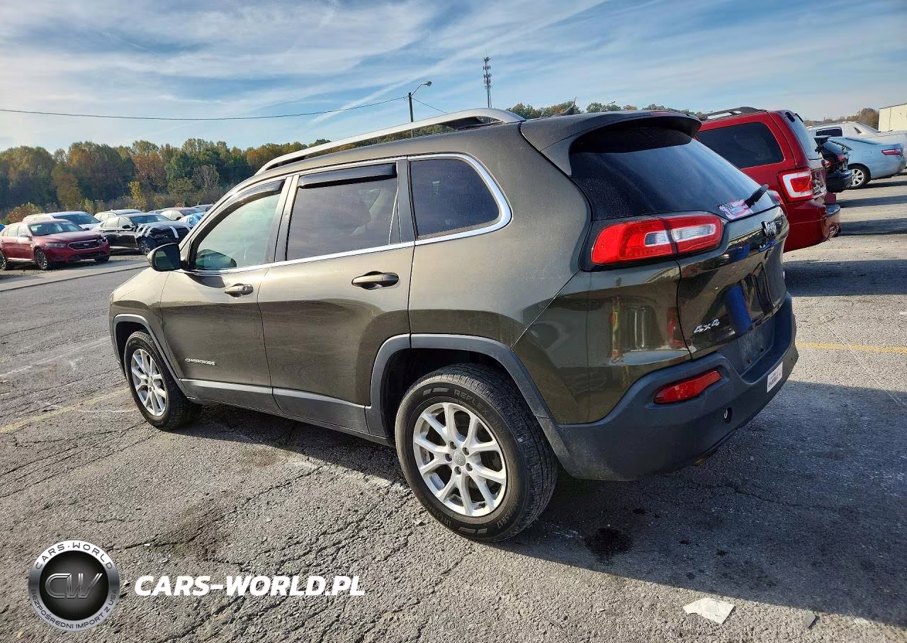 2015 Jeep Cherokee Latitude VIN:1C4PJMCB7FW557090 - 2