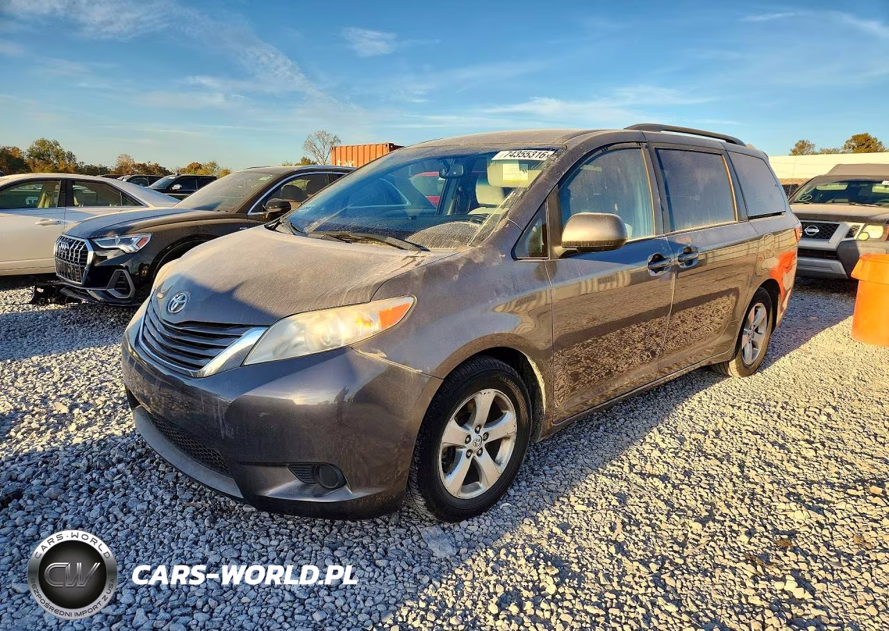 2016 Toyota Sienna Le VIN:5TDKK3DC9GS746706 - 1