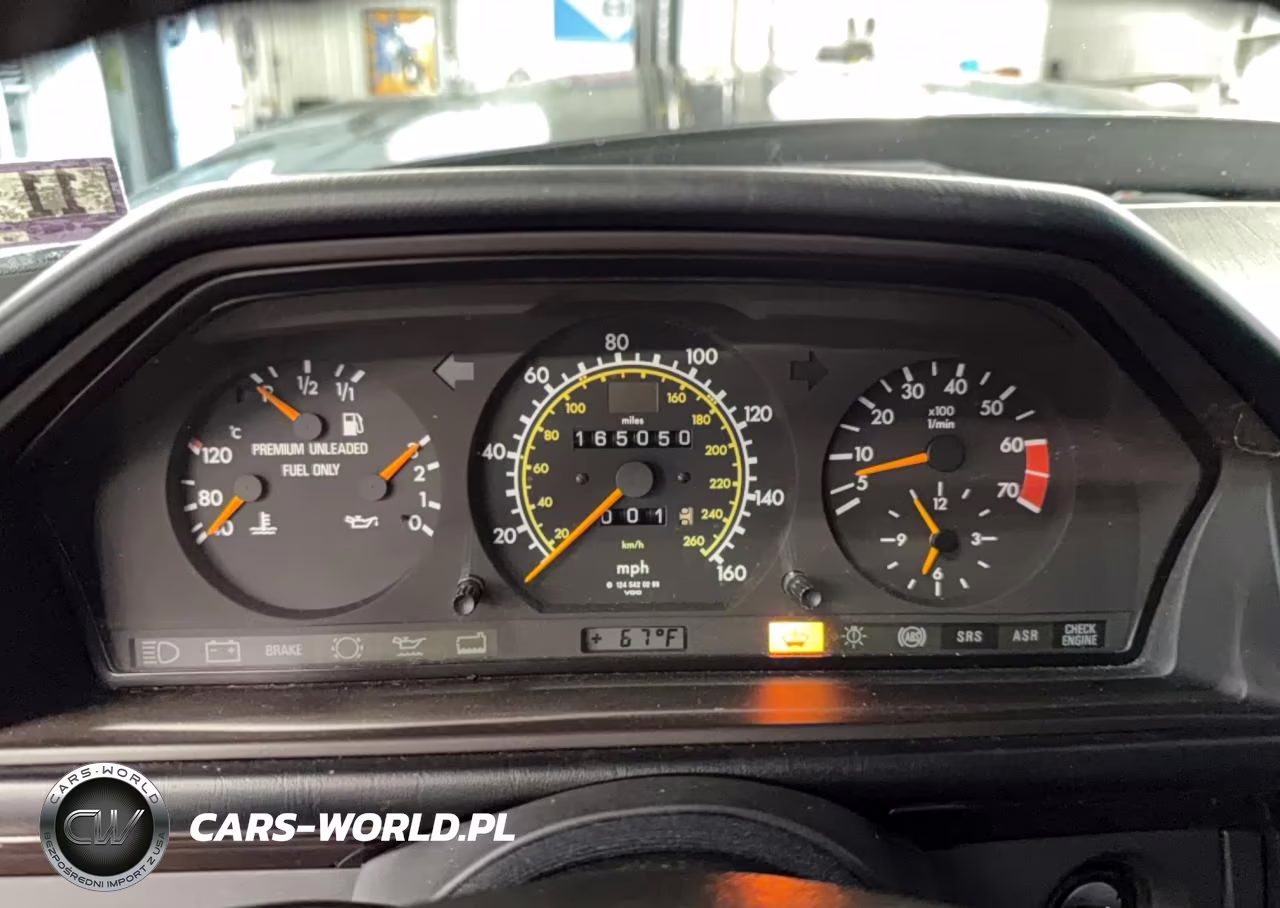 1994 Mercedes-Benz E 500 VIN:WDBEA36EXRC071885 - 8