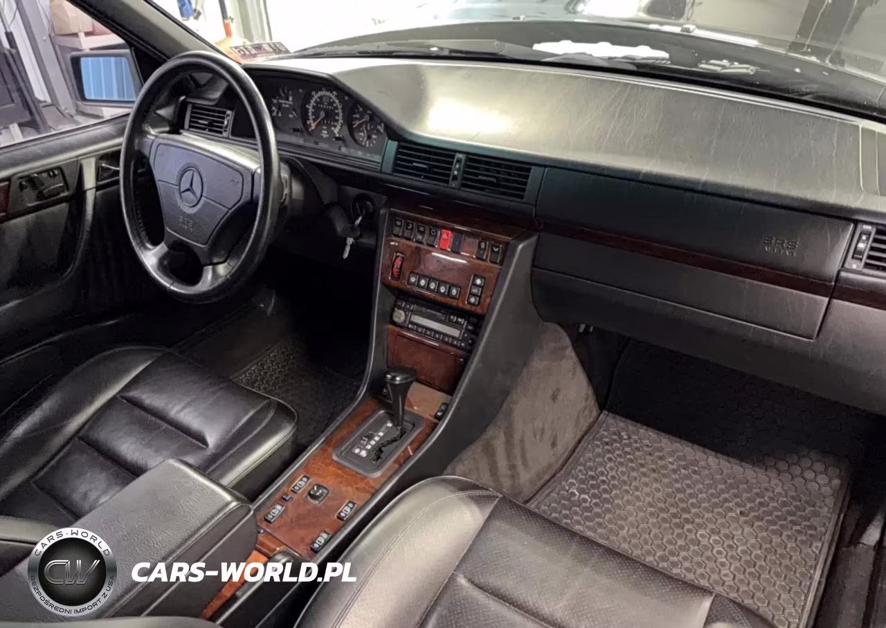 1994 Mercedes-Benz E 500 VIN:WDBEA36EXRC071885 - 9