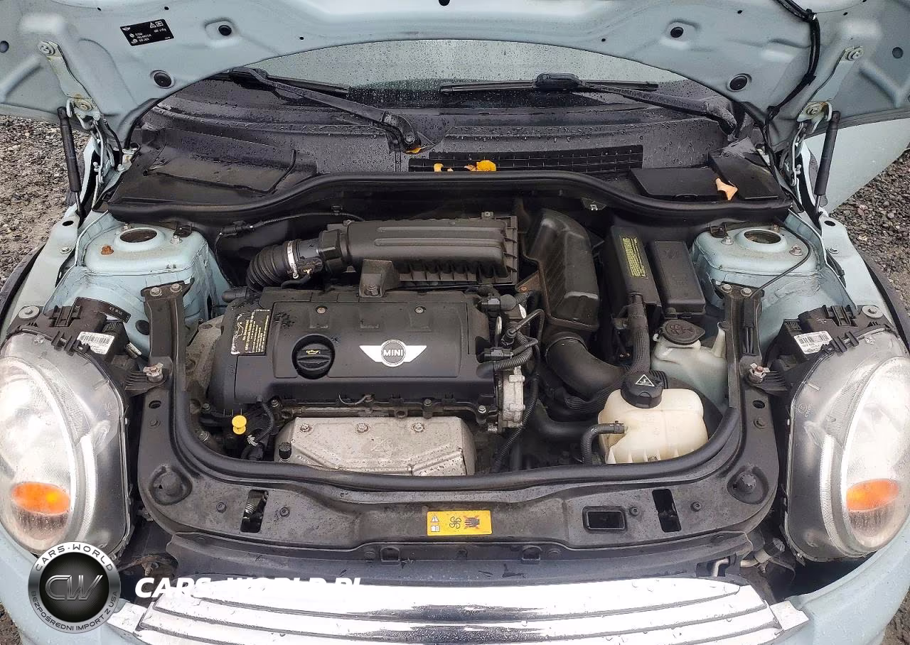 2012 Mini Cooper VIN:WMWSU3C57CT185282 - 12