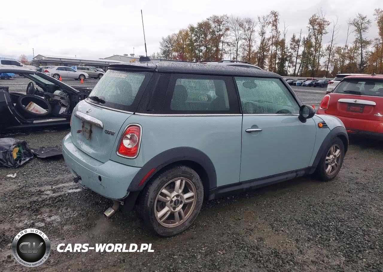 2012 Mini Cooper VIN:WMWSU3C57CT185282 - 3