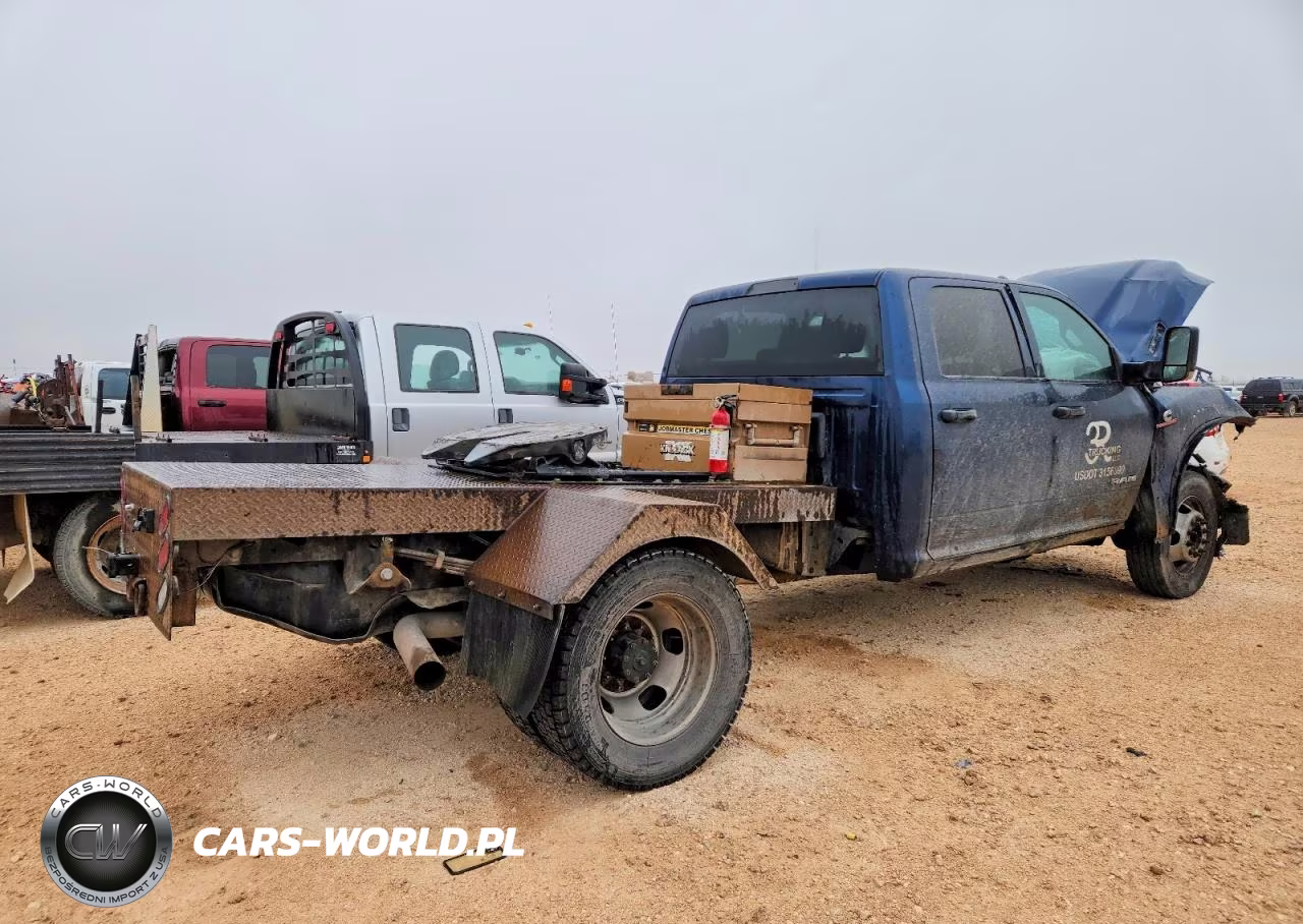2022 Ram 5500 VIN:3C7WRNEL5NG132029 - 3