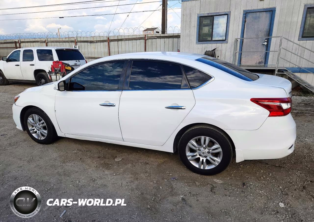 2017 Nissan Sentra S VIN:3N1AB7AP1HY334058 - 2