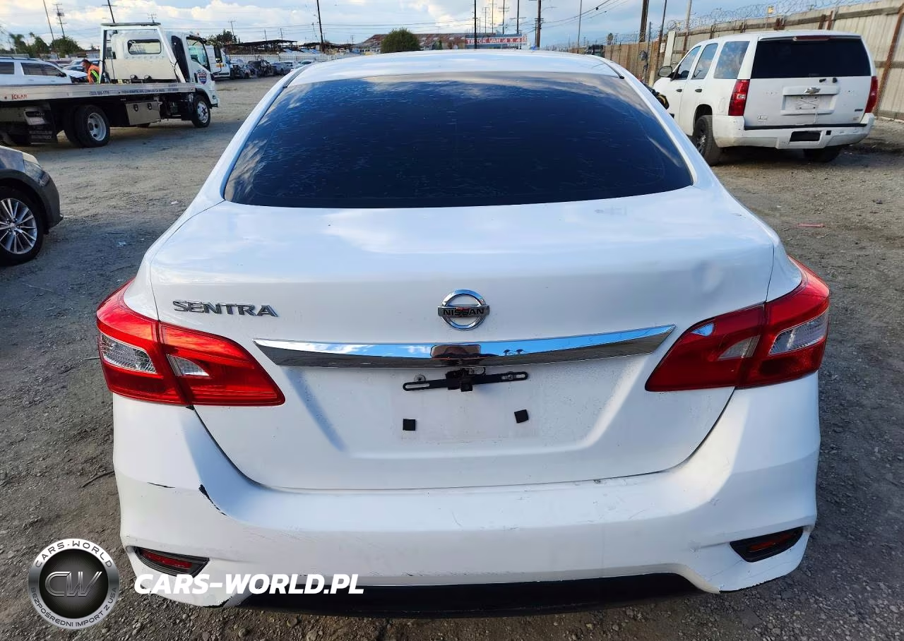 2017 Nissan Sentra S VIN:3N1AB7AP1HY334058 - 6