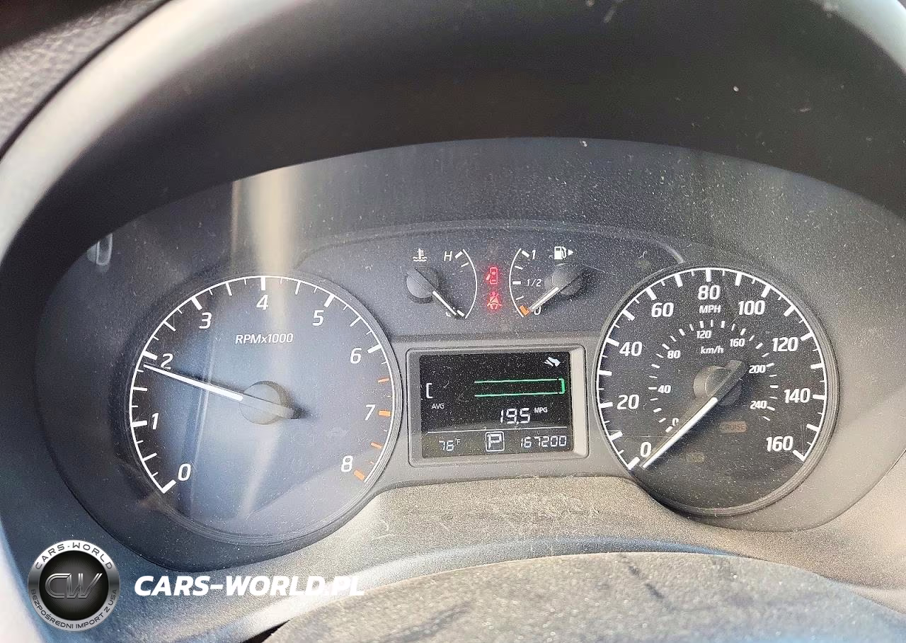 2017 Nissan Sentra S VIN:3N1AB7AP1HY334058 - 9