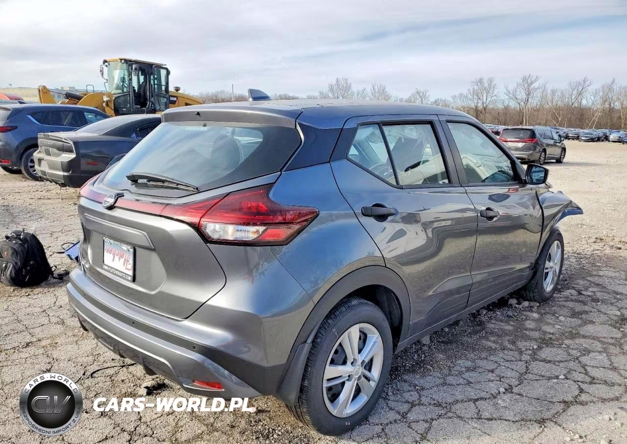 2024 Nissan Kicks S VIN:3N1CP5BV3RL579437 - 3