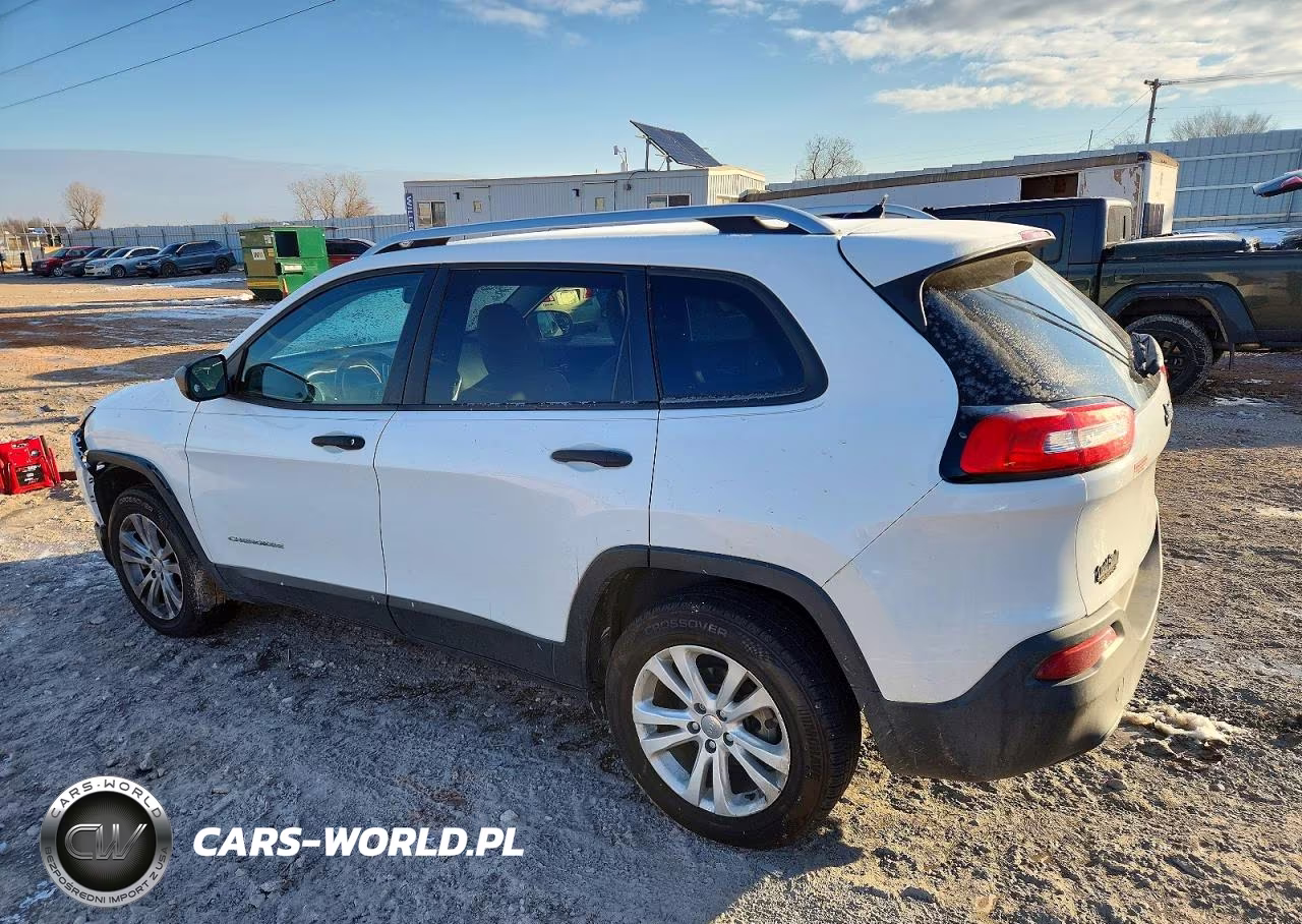2015 Jeep Cherokee Sport VIN:1C4PJLAB3FW669477 - 2