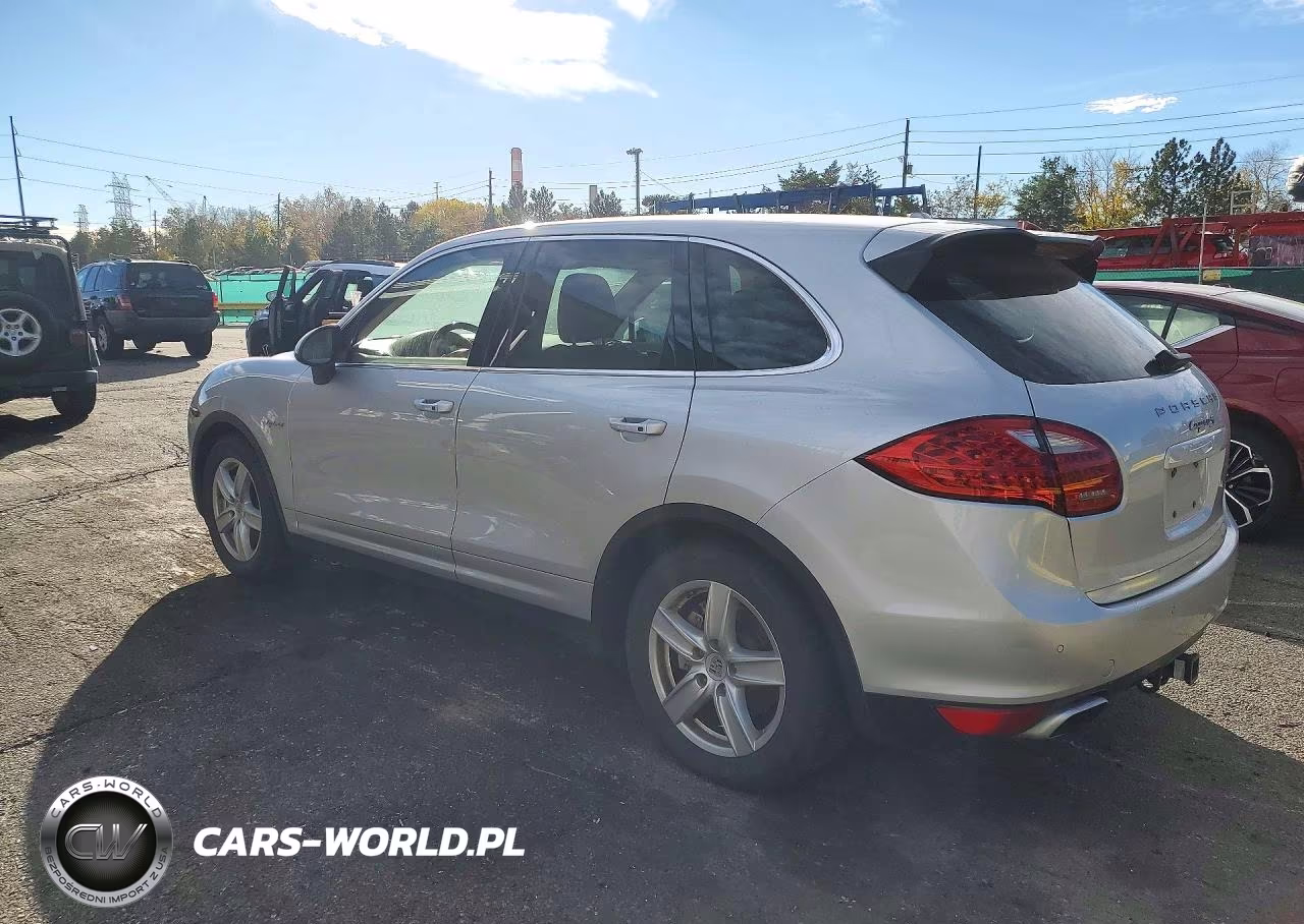 2011 Porsche Cayenne S Hybrid VIN:WP1AE2A20BLA92602 - 2