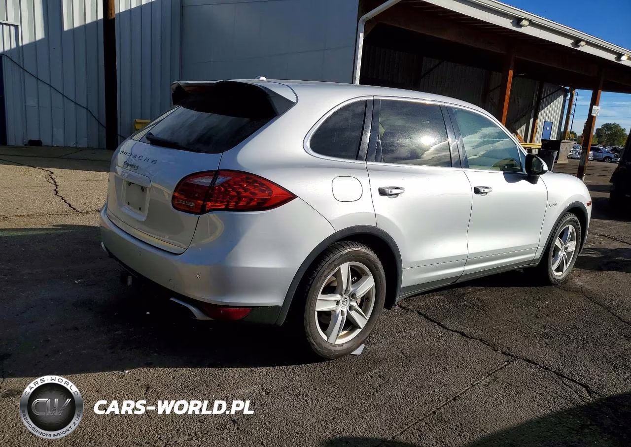 2011 Porsche Cayenne S Hybrid VIN:WP1AE2A20BLA92602 - 3