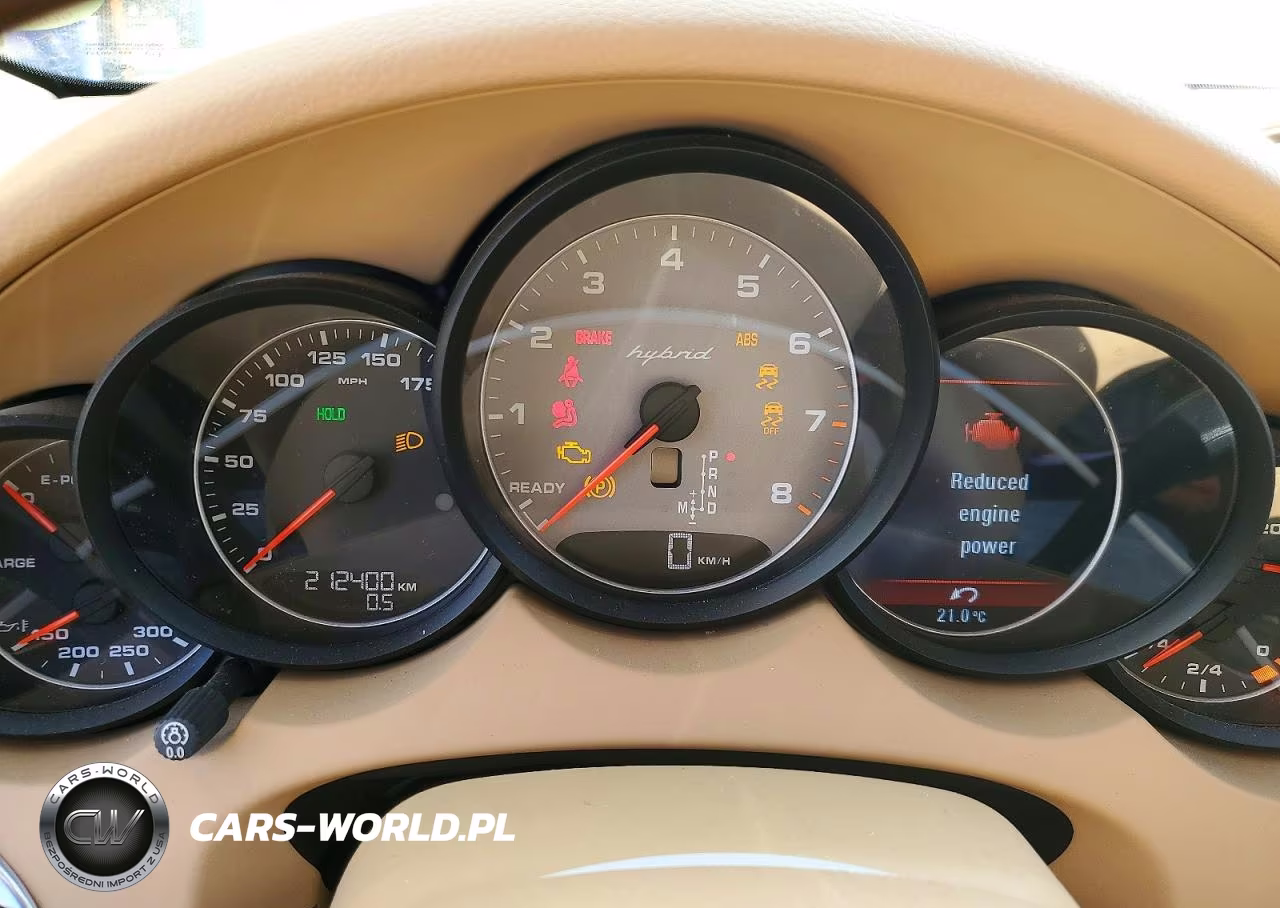 2011 Porsche Cayenne S Hybrid VIN:WP1AE2A20BLA92602 - 9