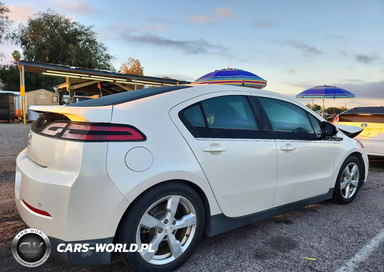 2013 Chevrolet Volt VIN:1G1RH6E4XDU105120 - 3