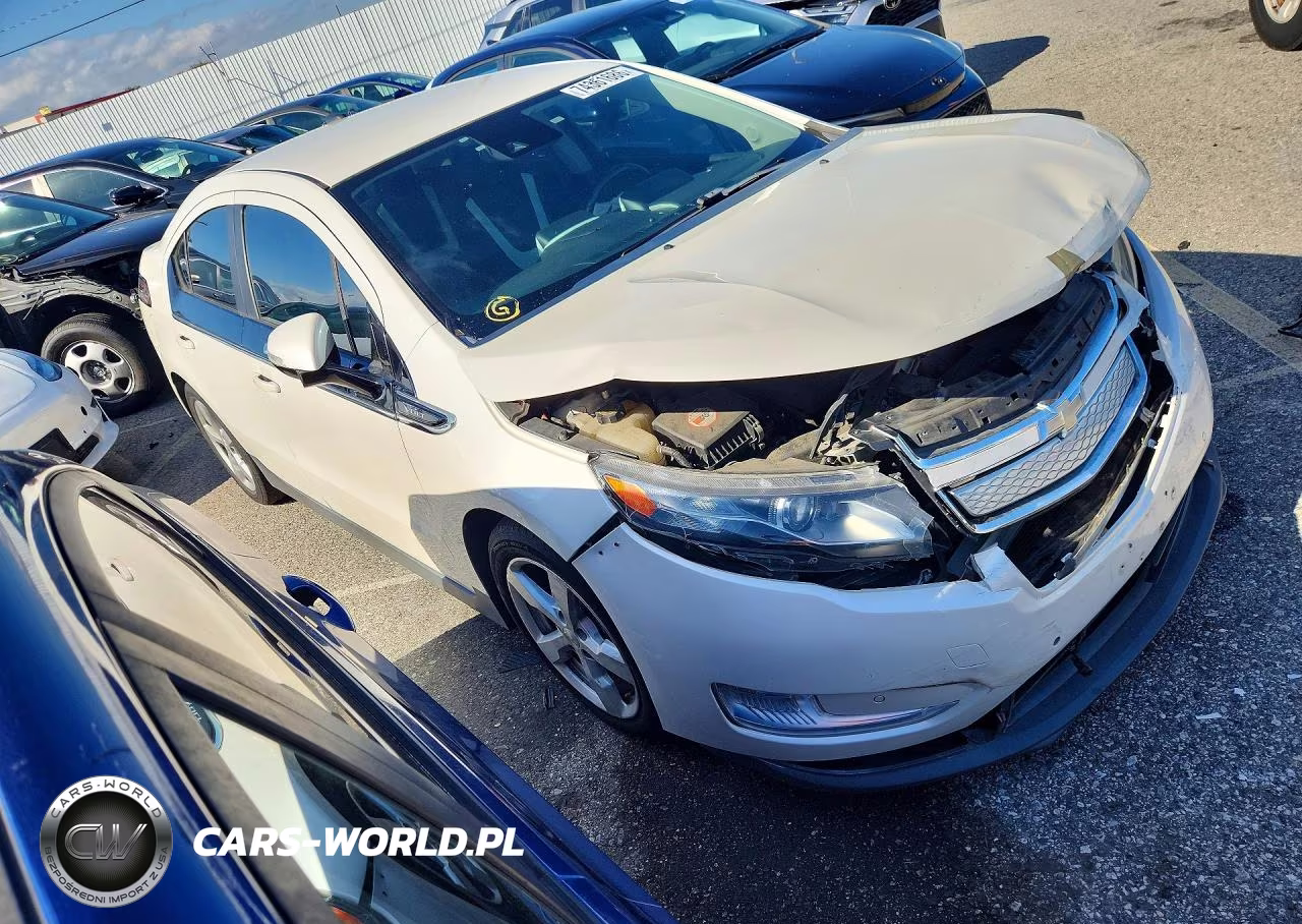 2013 Chevrolet Volt VIN:1G1RH6E4XDU105120 - 4