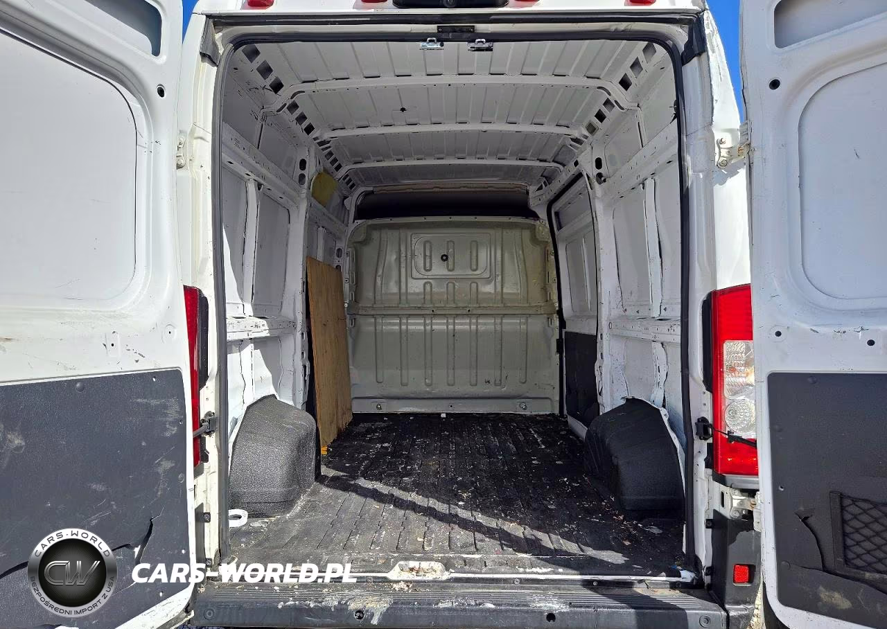 2019 Ram Promaster 1500 High Roof 136 Wb VIN:3C6TRVBG1KE535236 - 10