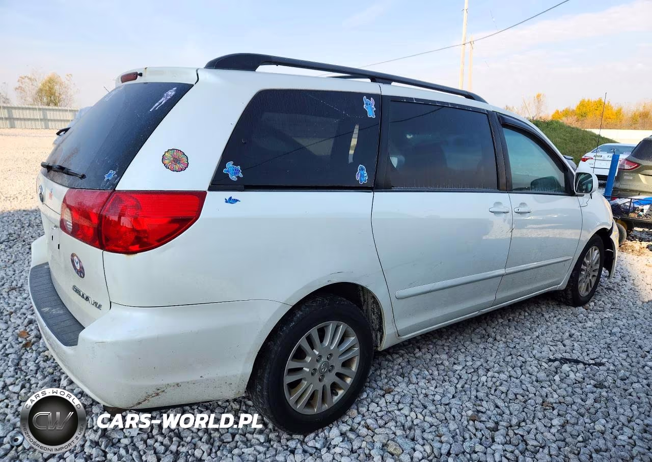 2010 Toyota Sienna Xle VIN:5TDYK4CC0AS315180 - 3