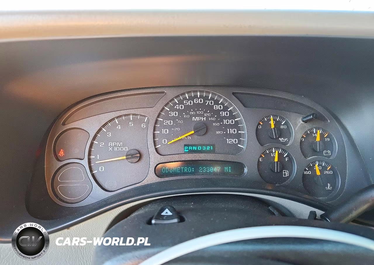 2003 Chevrolet Silverado K1500 VIN:2GCEK19T831171820 - 9