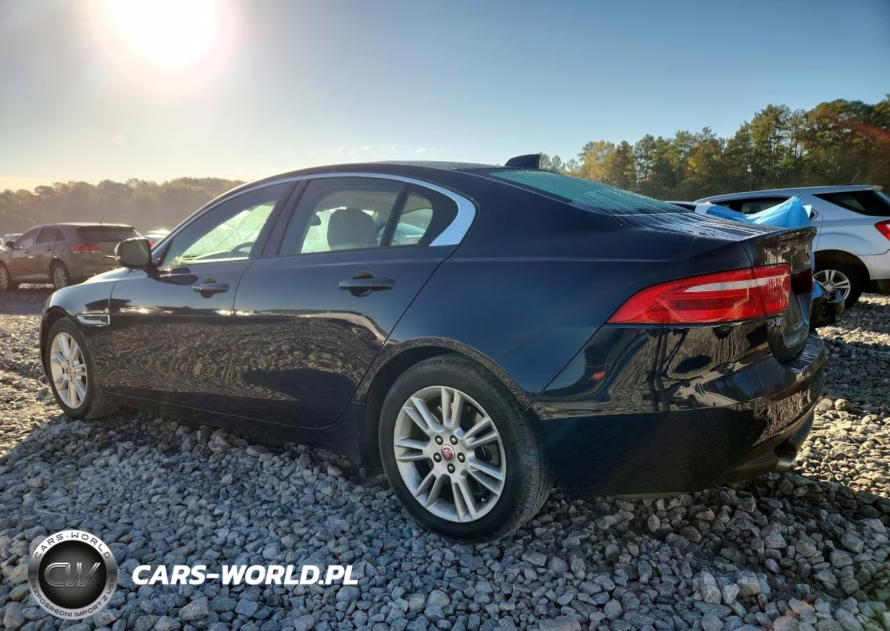 2018 Jaguar Xe Premium VIN:SAJAD4FX2JCP35150 - 2