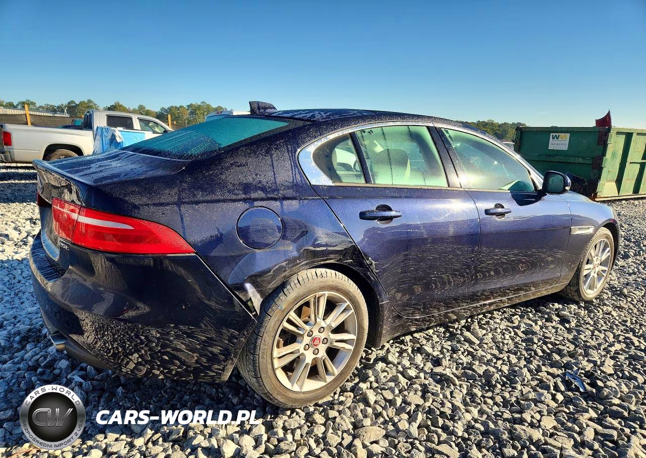 2018 Jaguar Xe Premium VIN:SAJAD4FX2JCP35150 - 3
