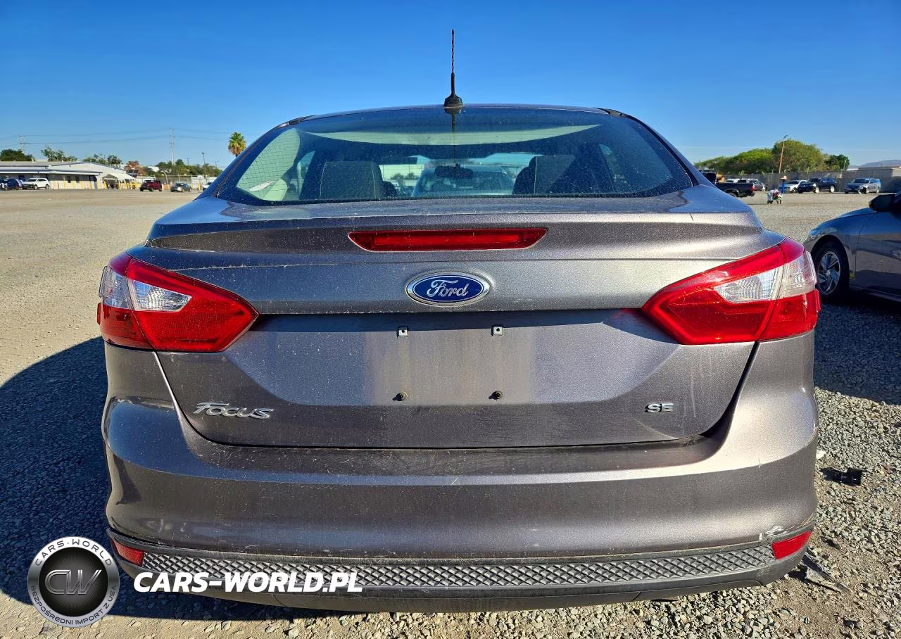 2013 Ford Focus Se VIN:1FADP3F29DL374141 - 6