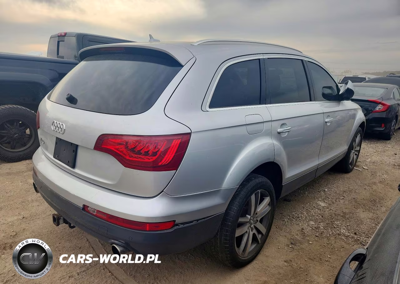 2012 Audi Q7 Premium Plus VIN:WA1LGAFE0CD002727 - 3