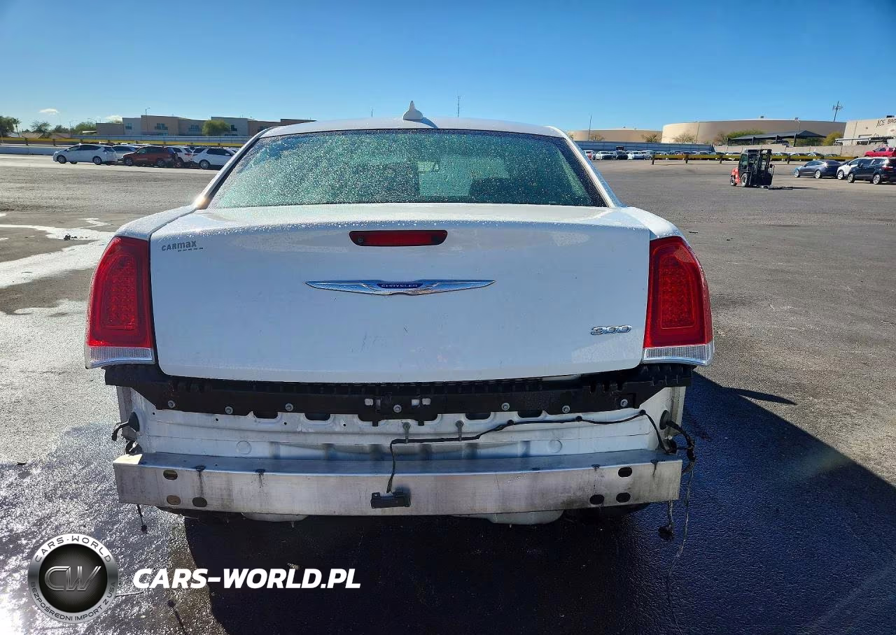 2019 Chrysler 300 Limited VIN:2C3CCAEG3KH543118 - 6