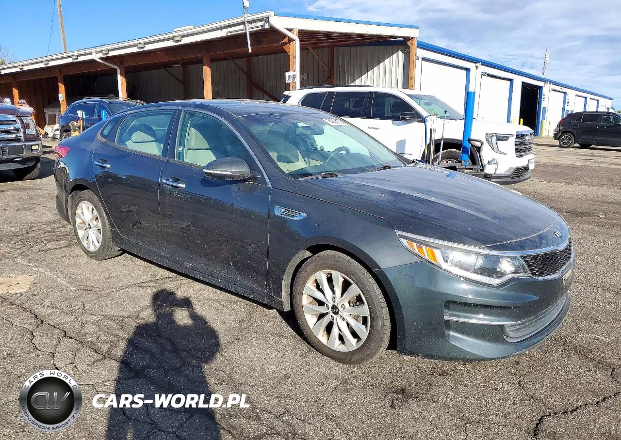 2016 Kia Optima Lx VIN:5XXGT4L33GG020187 - 4