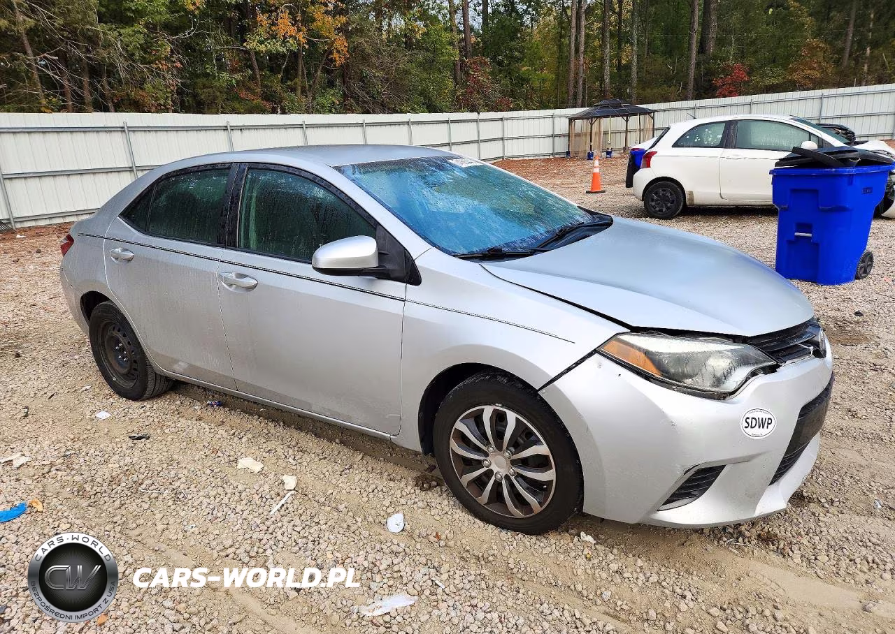 2015 Toyota Corolla L VIN:5YFBURHE0FP291700 - 4