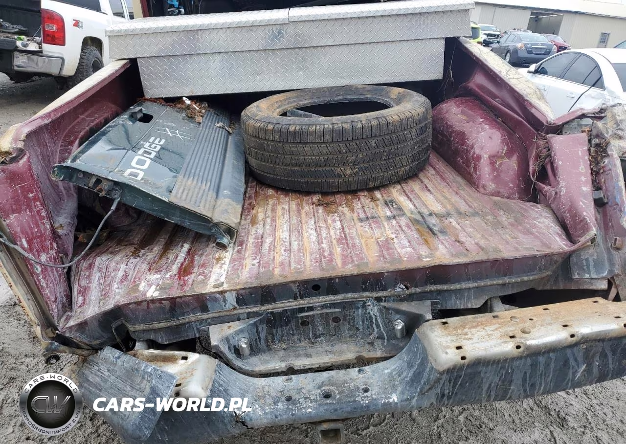 1996 Dodge Ram 1500 VIN:3B7HF13Z9TM110368 - 6