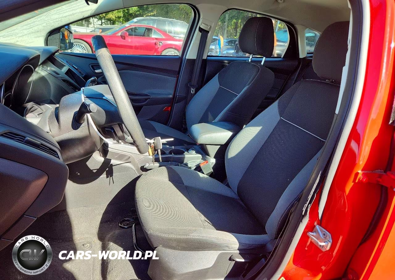 2014 Ford Focus Se VIN:1FADP3K2XEL392736 - 7