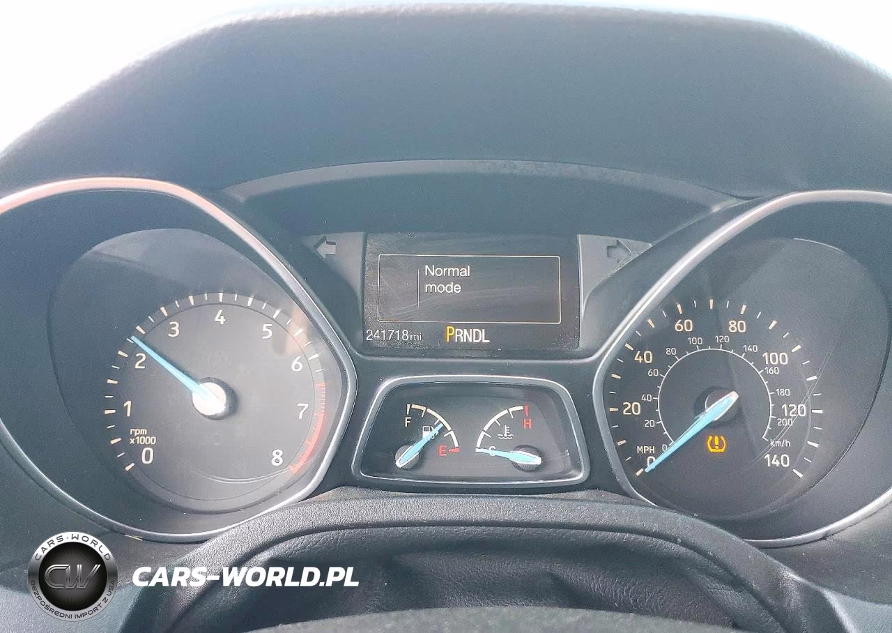 2015 Ford Focus S VIN:1FADP3E21FL301978 - 9