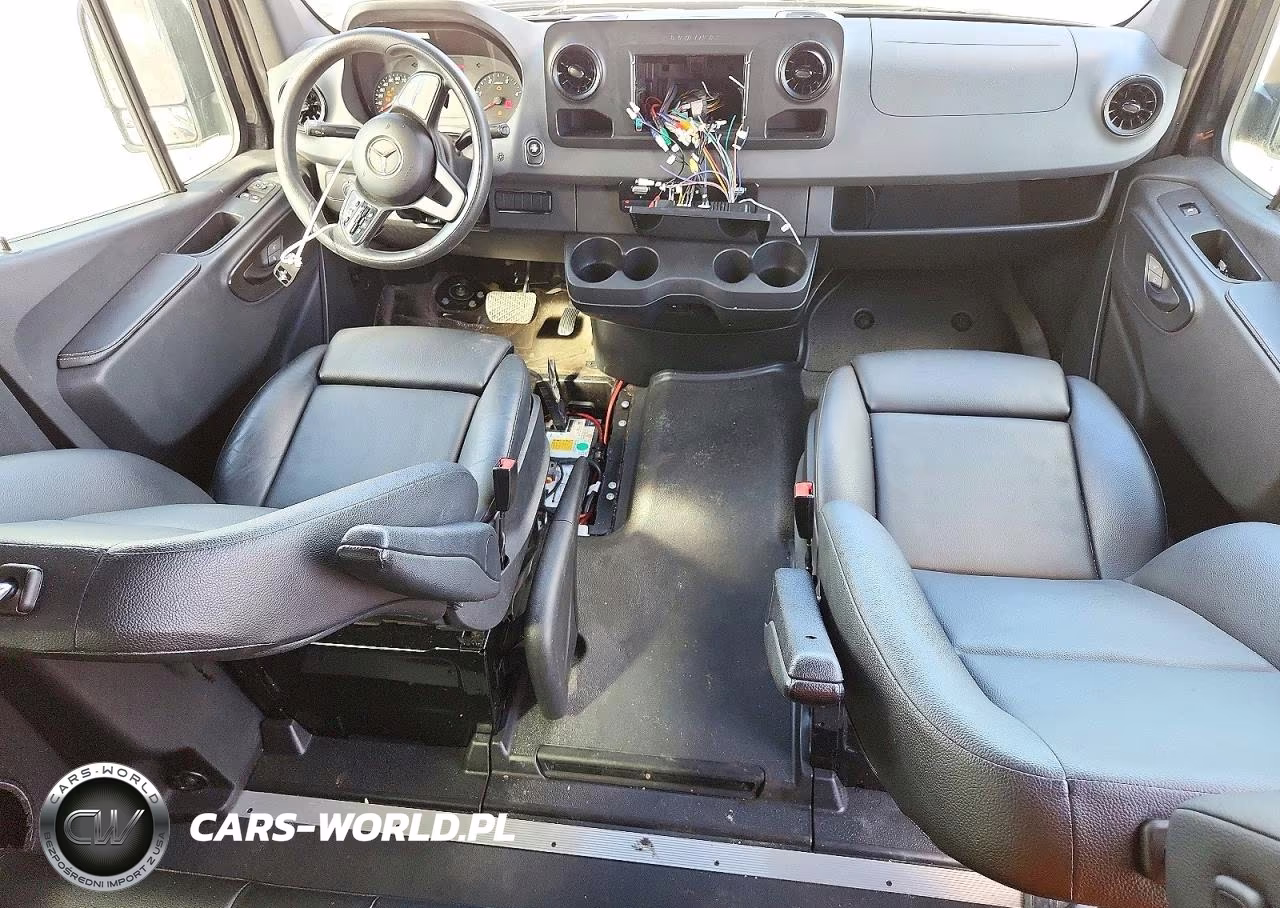 2019 Mercedes-Benz Sprinter 2500-3500 VIN:WDZPF0CD9KP125570 - 8