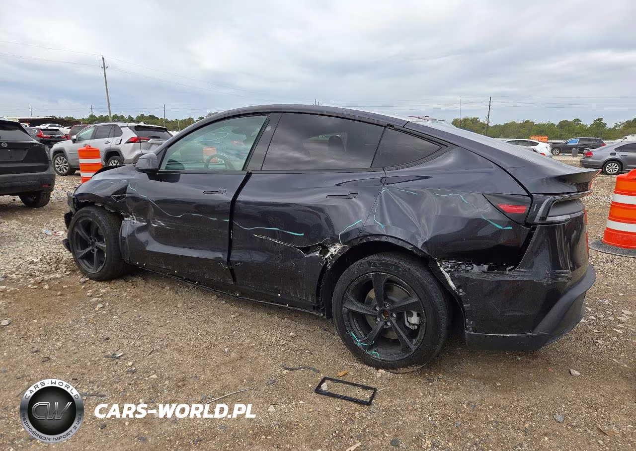 2026 Tesla Model Y VIN:7SAYGDEDXTF430449 - 2